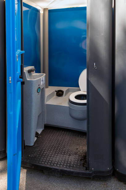 Best Porta potty cleaning services  in Glencoe, IL