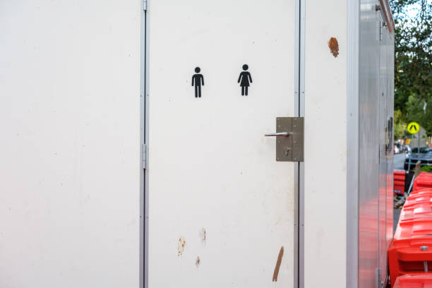 Best Portable bathroom rental  in Glencoe, IL